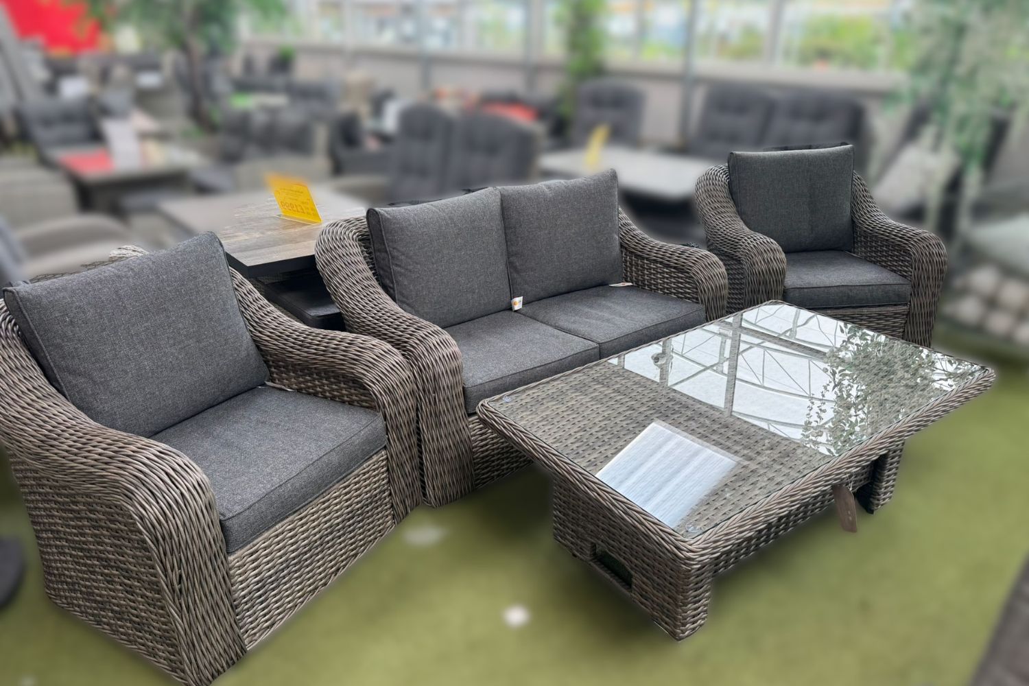 Oakham 4 Seater Sofa Lounge Set with Height Adjustable Table in Grey - photo 2
