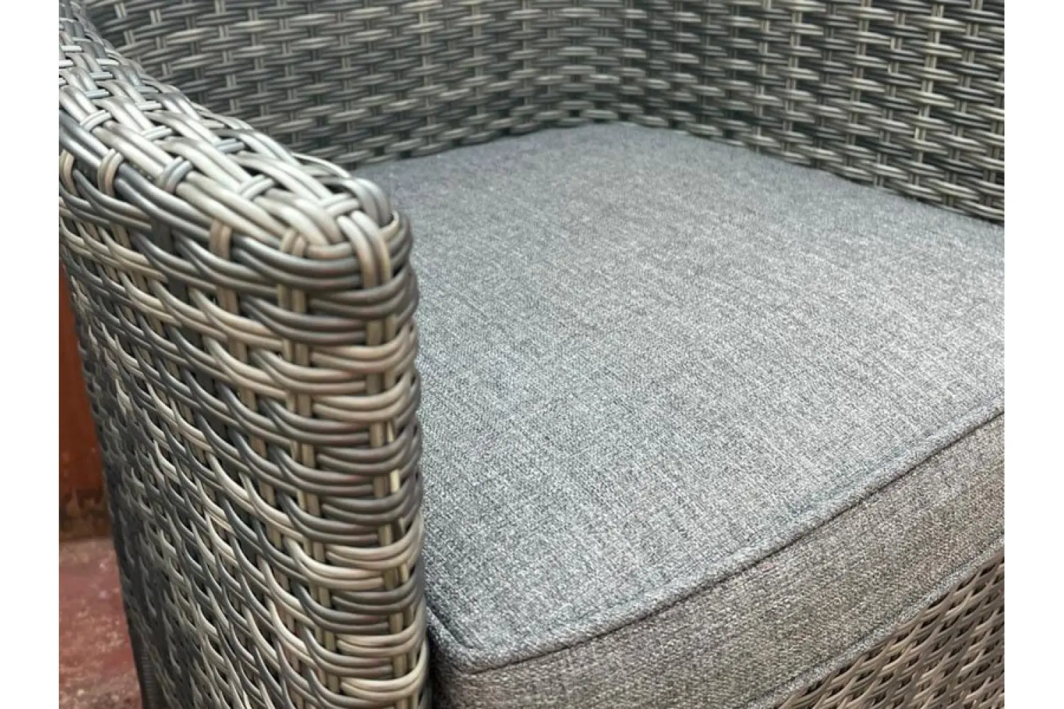 Sapcote 6 Seater Rectangular Dining Set in Dark Grey Rattan - photo 3