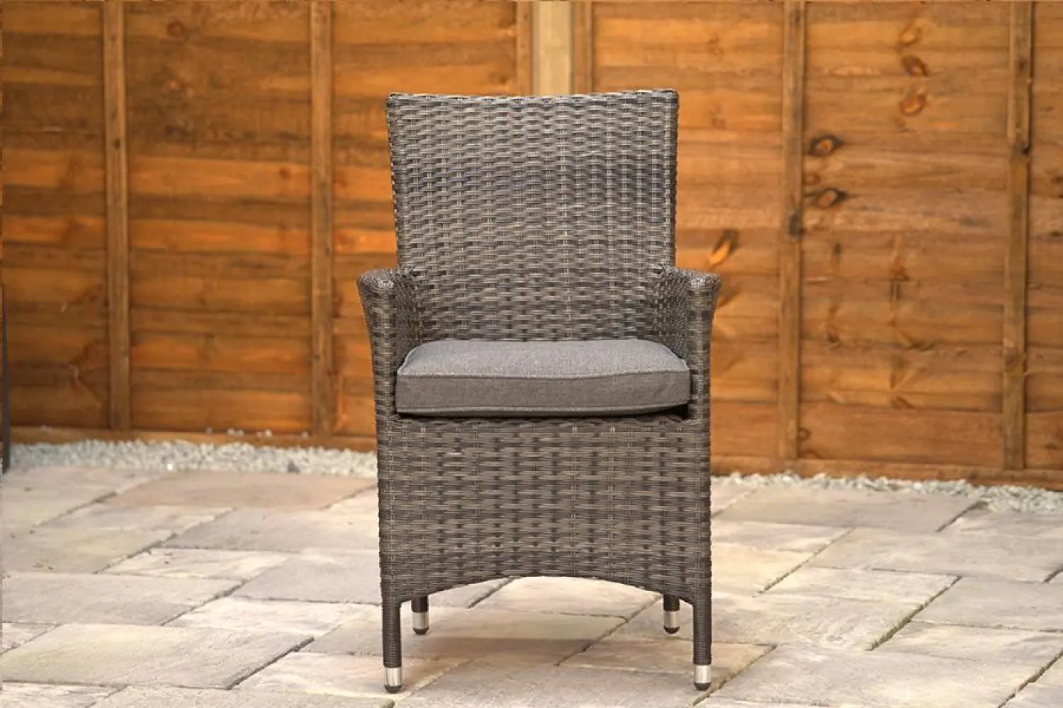 Sapcote 4 Seater Round Dining Set in Dark Grey Rattan - photo 7