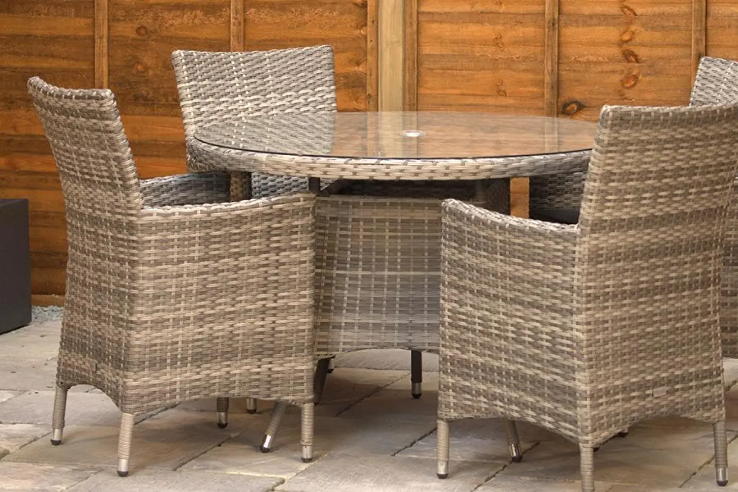 Sapcote 4 Seater Round Dining Set in Grey Rattan - photo 2