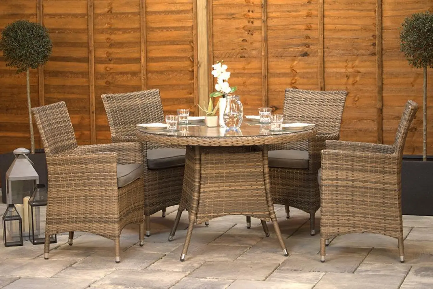 Sapcote 4 Seater Round Dining Set in Brown Rattan - photo 2
