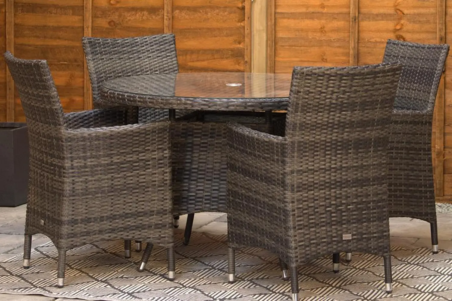 Sapcote 4 Seater Round Dining Set in Dark Grey Rattan - photo 5